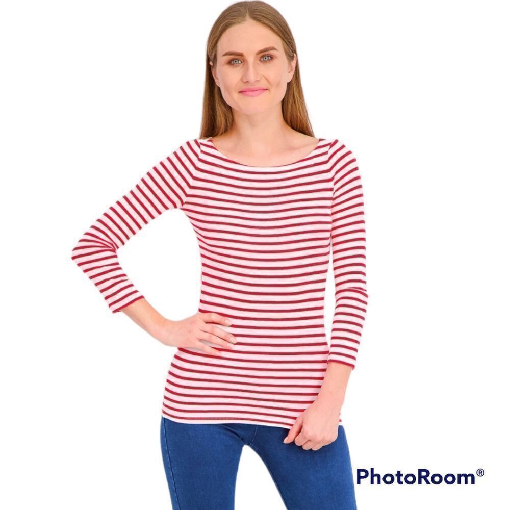 Gap Modern Tee Red white stripes boat neck casual top